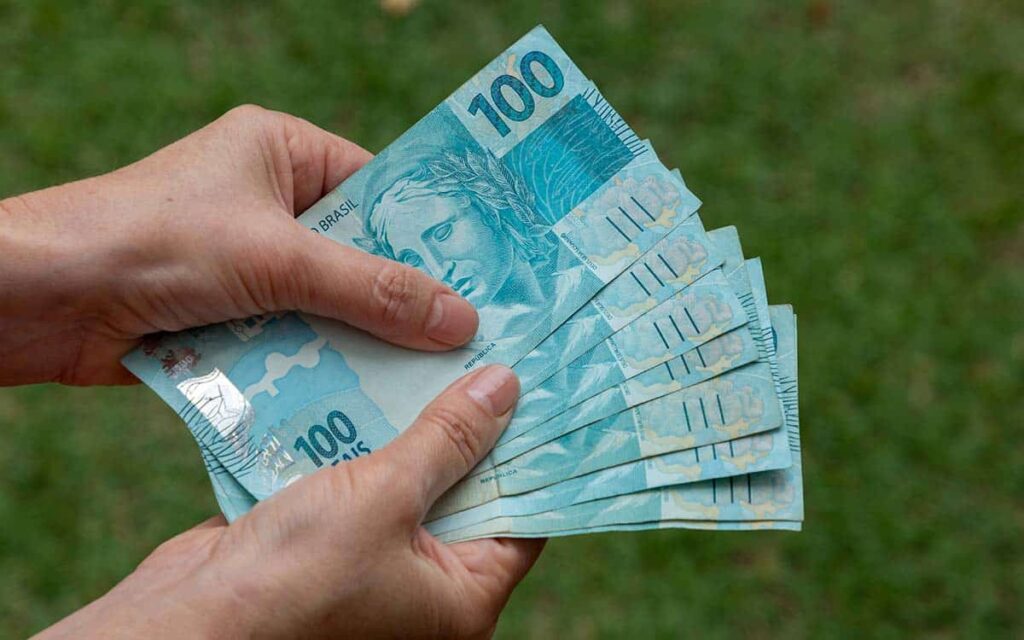 Famílias que moram no estado de São Paulo e em situação de vulnerabilidade social podem ser beneficiadas pelo Bolsa do Povo 2024.