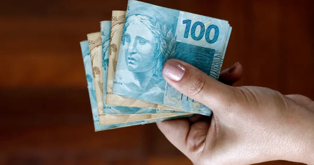 Recentemente, a notícia em torno do pagamento do abono de Natal do Bolsa Família deixou os beneficiários muito animados.