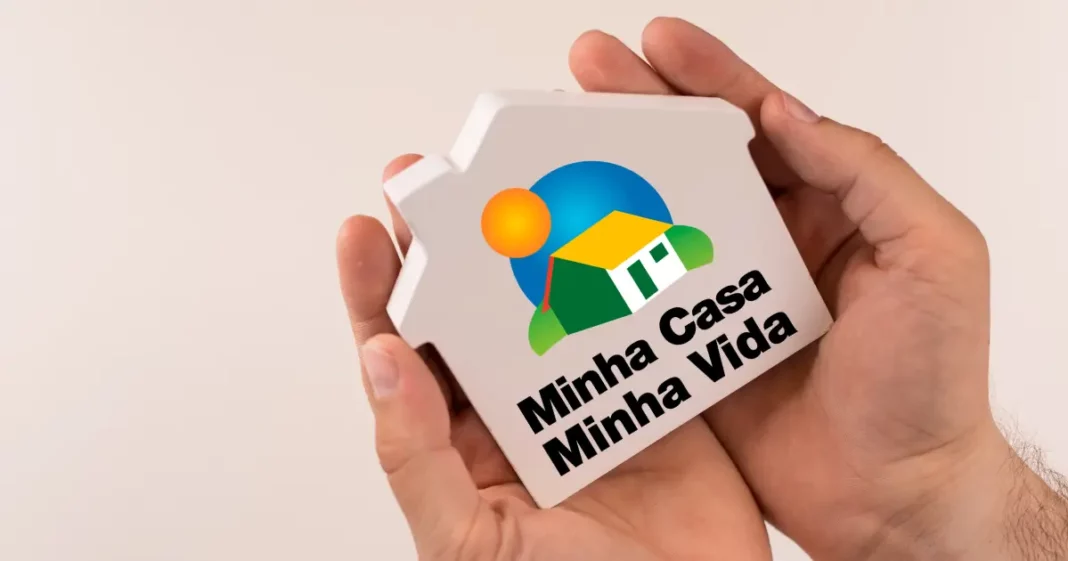 Atualmente, o Minha Casa, Minha Vida atende famílias com renda mensal de até R$ 8.000.